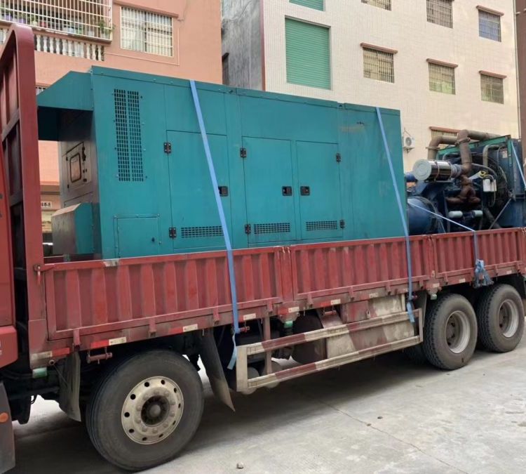 南靖如何在不同负载率下确保 400KW 柴油发电机组的正常运行？